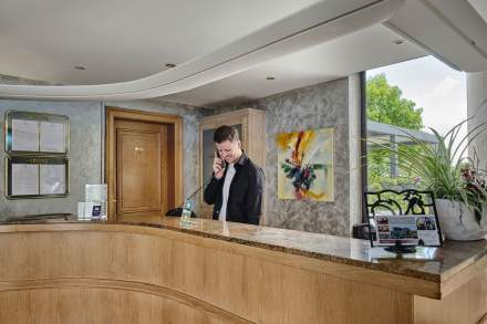 Hôtel Crystal · Hôtel 3 étoiles proche Strasbourg, Erstein 